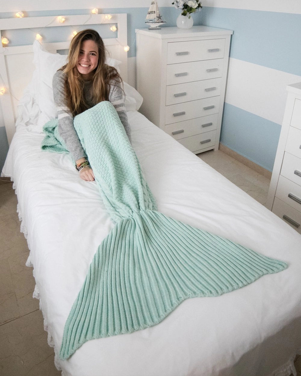 Turquoise Mermaid Tail Blanket